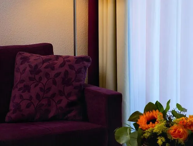 Quarto singular comfort